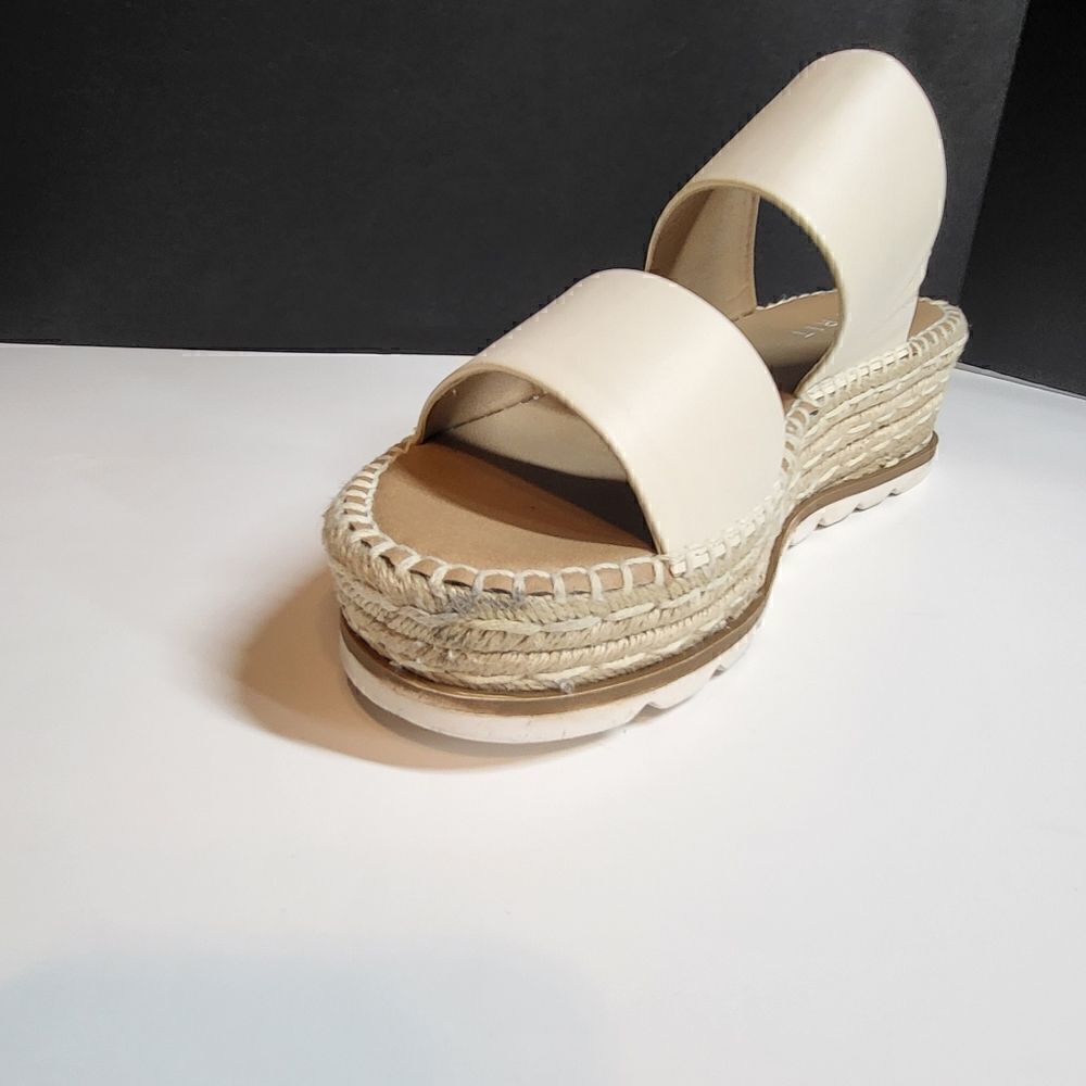 Espirit Wedge Sandals - Picture 10 of 10
